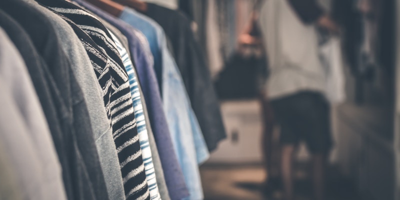 Quais as melhores lojas online de roupas? Quais as melhores lojas online de roupas?